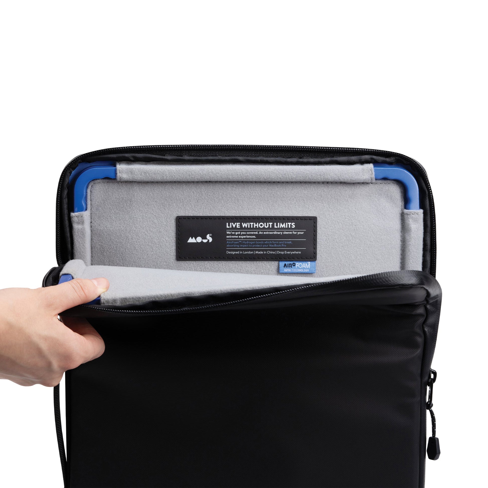 Protective Sleeve With Handle - US 1926