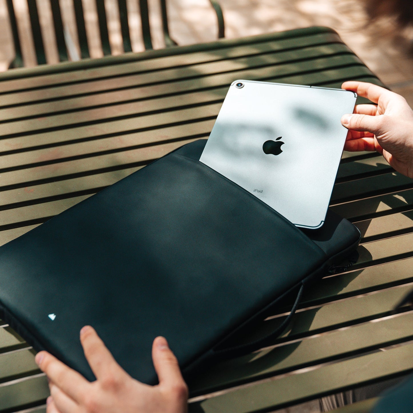 Protective Sleeve With Handle - US 1926