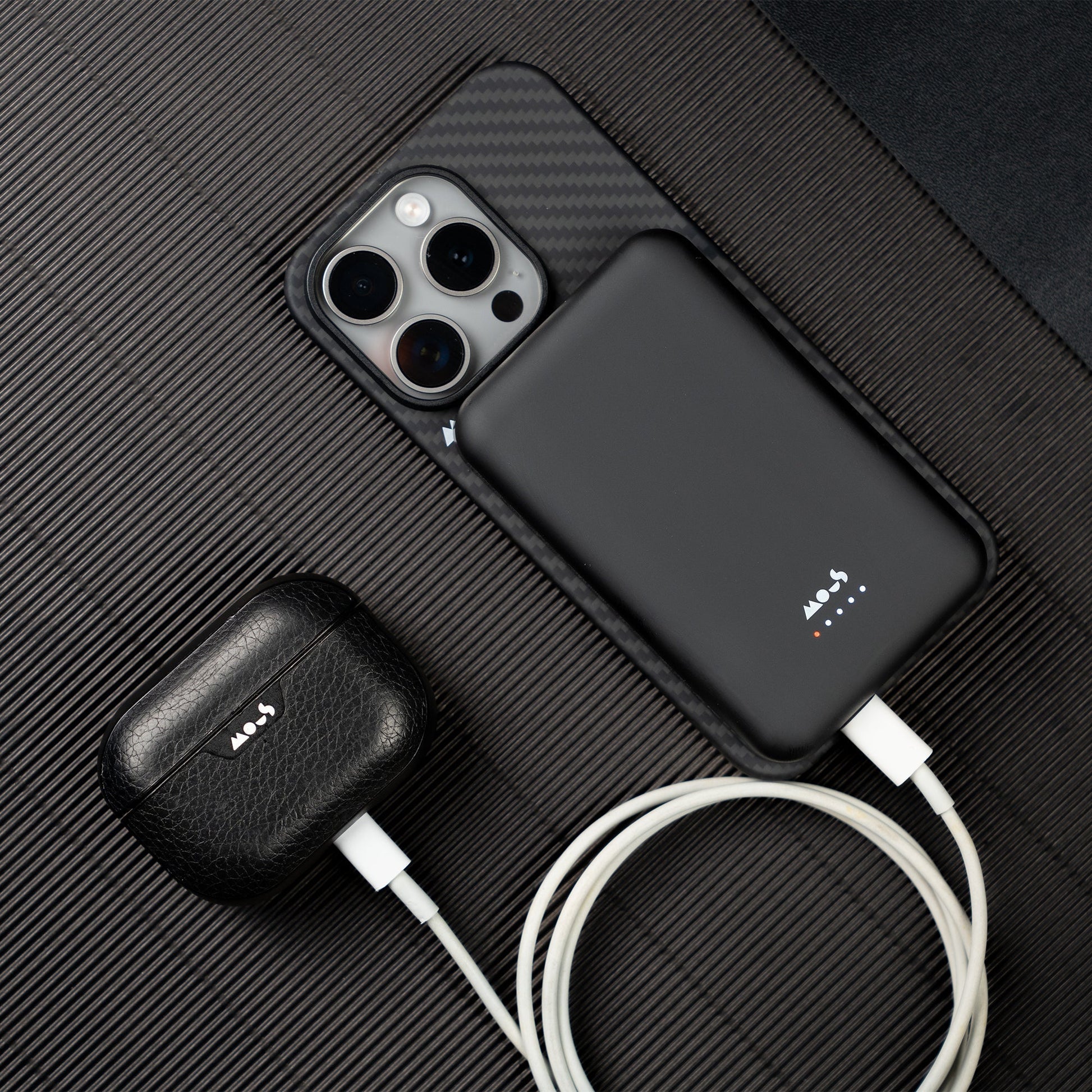 MagSafe® Compatible Wireless Power Bank - US 7409