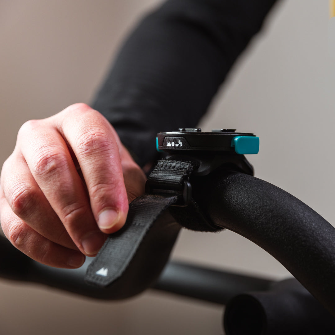 IntraLock® Universal Mount with Strap - US 9804