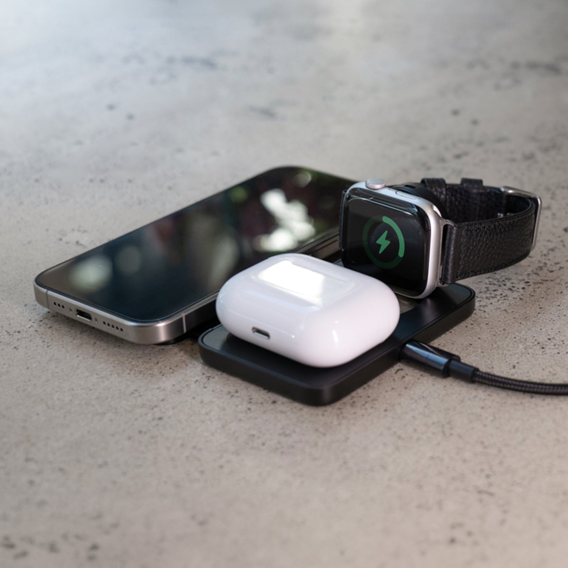 3-In-1 Wireless Portable Charger - US 7096